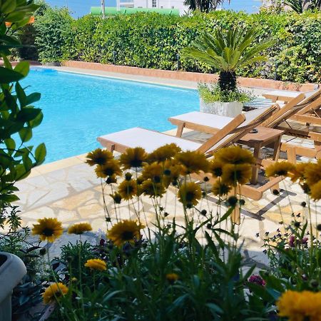 Jb Hotel Саранде Екстериор снимка